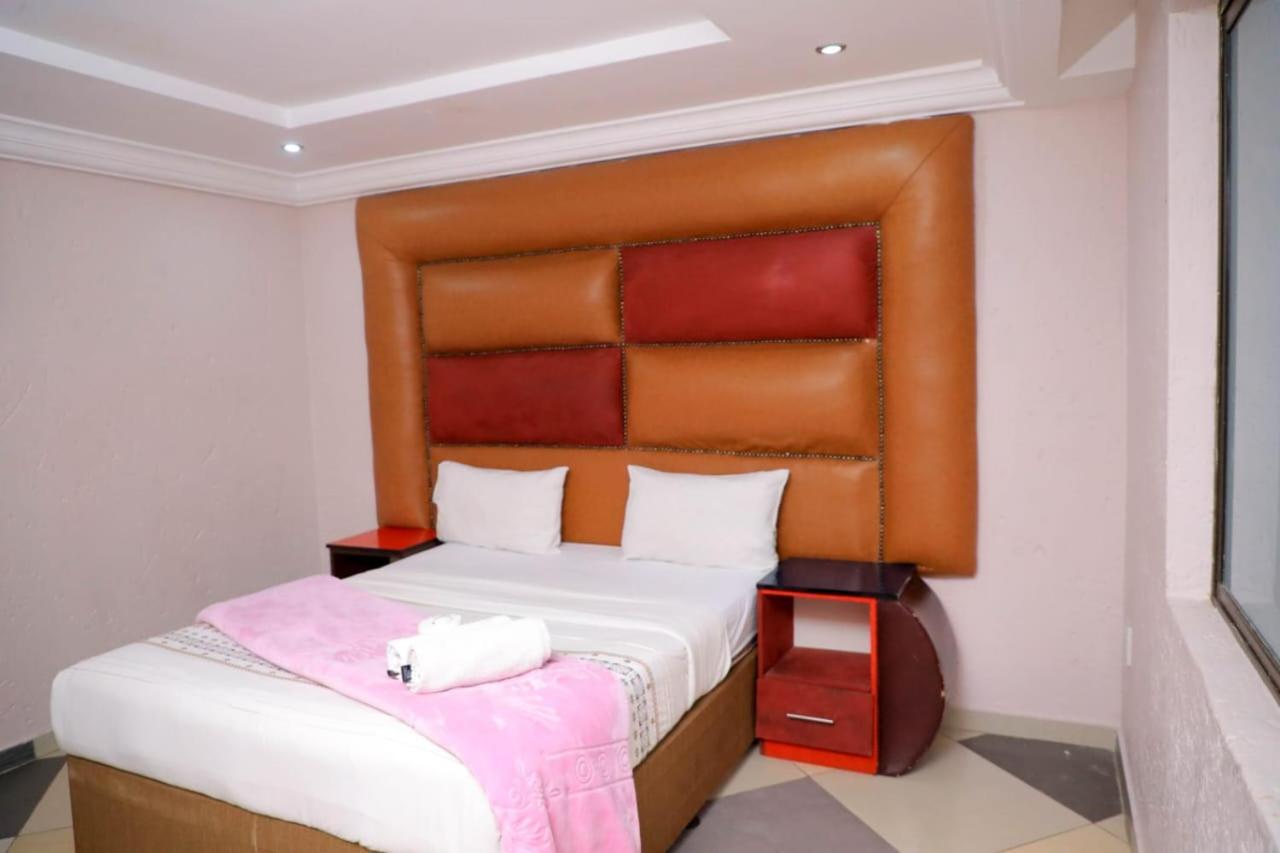Yeoville Hotel Joanesburgo Exterior foto